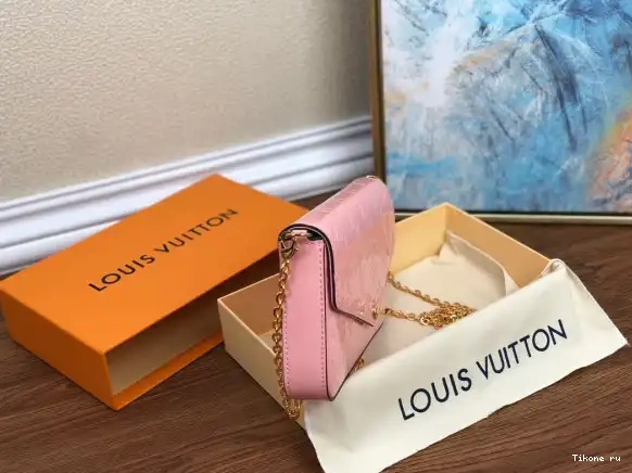 Affordable LOUIS VUITTON FÉLICIE POCHETTE 0419